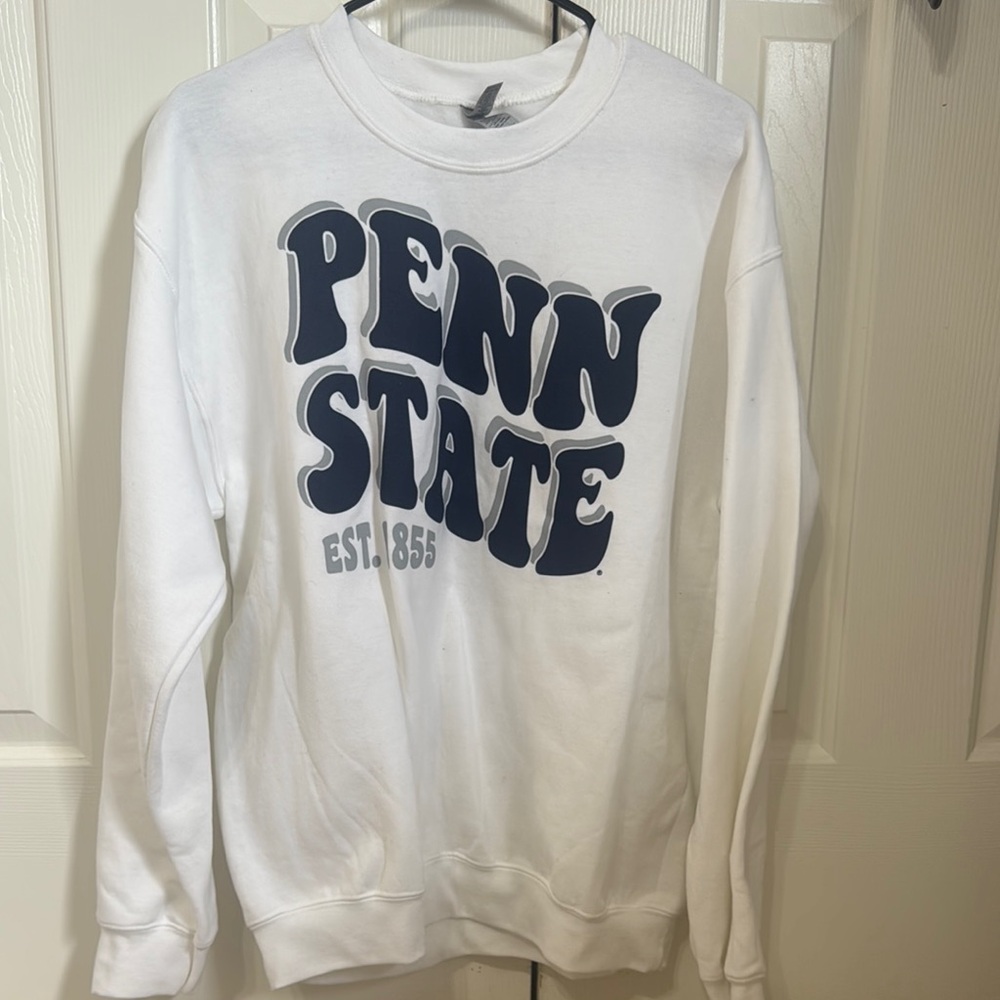 White Penn State Crewnwck